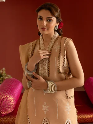 DSC-13_5_490x.progressive DSC-13